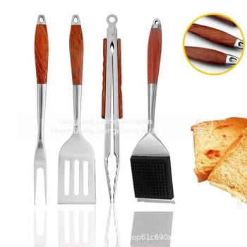 4–részes BBQ eszköz készlet rozsdamentes acélból – élelmiszer-klipsz, spatula és tisztító ecset