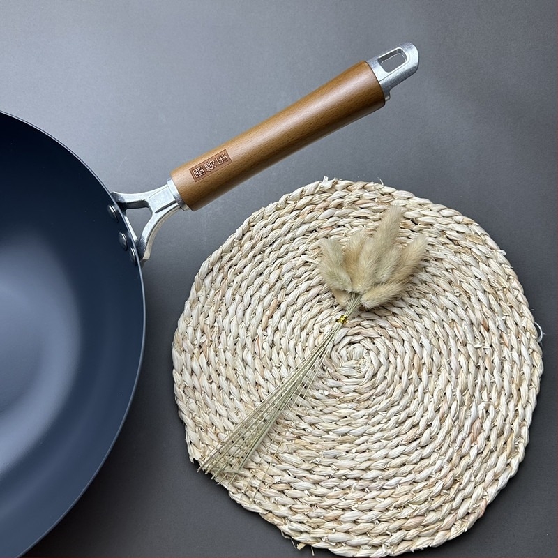 Chuxiangwei Wok, tapadásmentes, finomvas, egyrétegű alj, minden tűzhelyhez