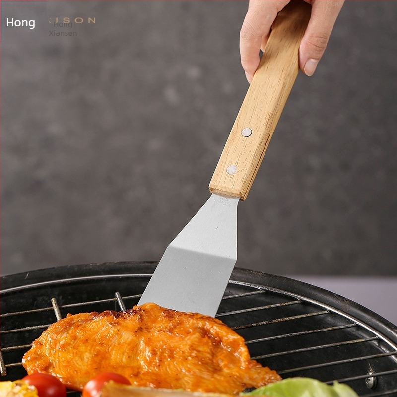 Fából készült fogantyújú BBQ eszközök háromrészes készlete: klip, villa és lapát; anyag: 2Cr13 acél + gumifa; ideális kültéri kempingezéshez
