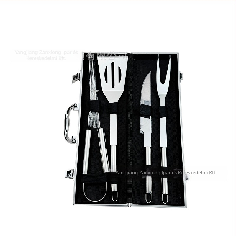 Grill eszközök készlet alumínium dobozban rozsdamentes acélból készült eszközökkel; 10 darab: kés, csipesz, ecset, villa, lapát; modern minimalista stílus
