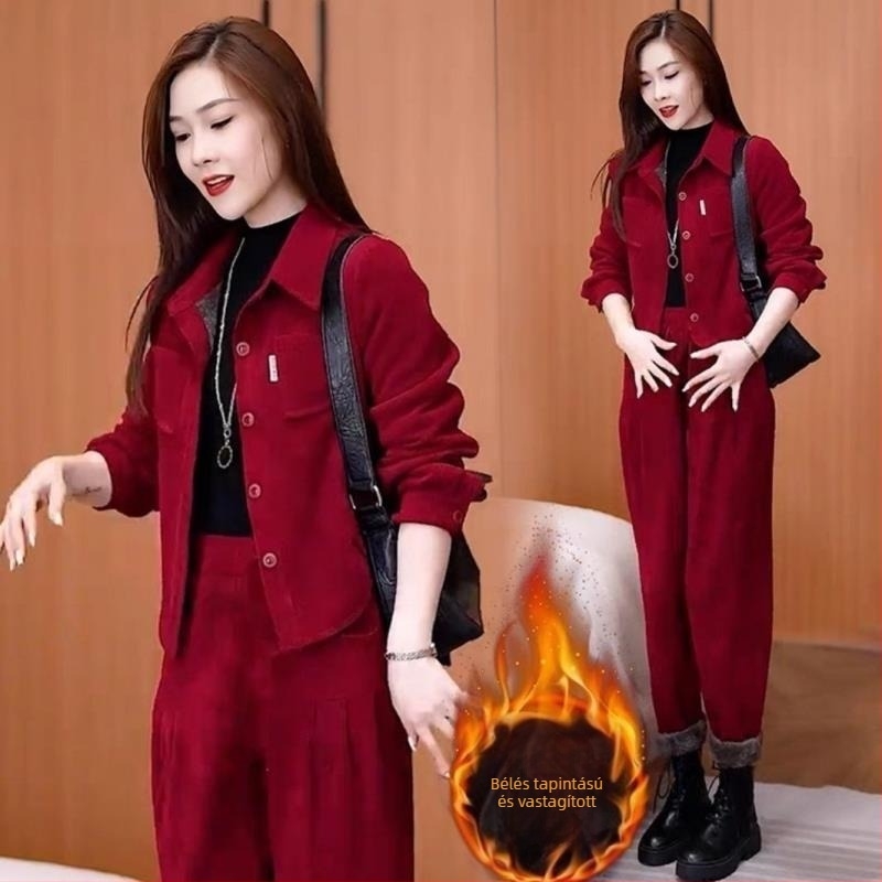 Női kétrészes casual kosztüm PVC anyaggal, hosszú hercegnős ujjak, 3/4 hosszú nadrág, tavasz 2025