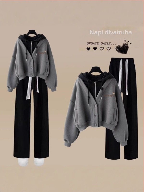 Női két részes szett kapucnis pulóverrel és egyenes/ széles szárú nadrággal; poliészter 90–95%; őszi 2024