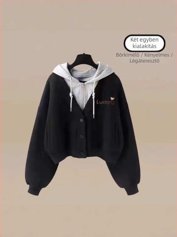 Női két részes szett kapucnis pulóverrel és egyenes/ széles szárú nadrággal; poliészter 90–95%; őszi 2024