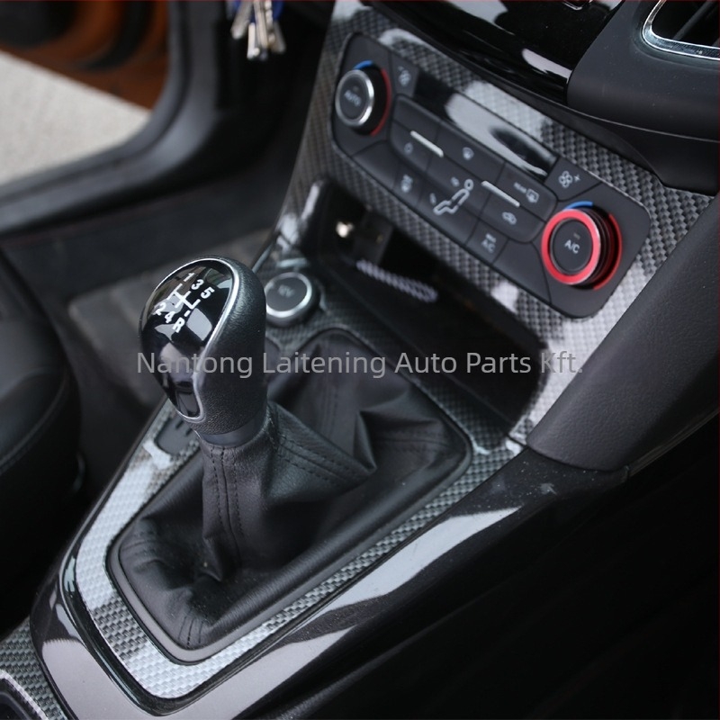 Ecano ABS központi konzol háromdarabos készlet Ford Focus 2015–2017 – dekoratív díszítő panel