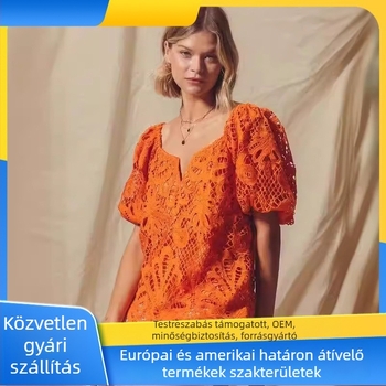 Női blúz csipkés kivágott virágmintás, hullámvonalas gallér, puffos ujjak, poliészter anyag, laza szabás