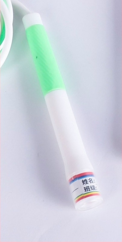 Gyerekeknek készült ugrókötél: csomómentes, szegmentált, PVC, ROHS tanúsítványú, átmérő 2,8 mm