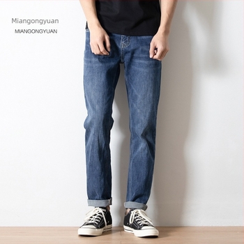 Férfi pamut farmer – egyenes, slim-fit, középmagasságú derék, kék, fleece-beléssel, 2024 ősz-tél
