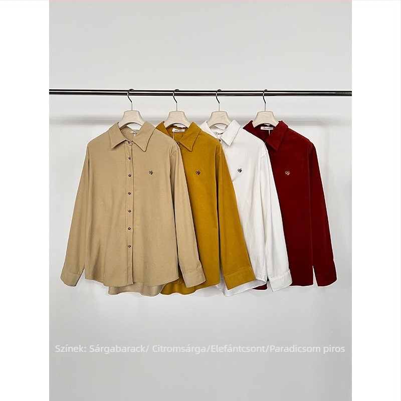 Corduroy ing Polo gallérrel, laza szabás, hímzett minta, 95% pamut