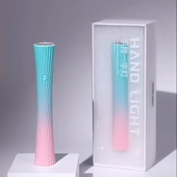 Újratölthető kézi körömlámpa vékony testtel, egyenes vonalú fényterápiás lámpa, gyors száradás