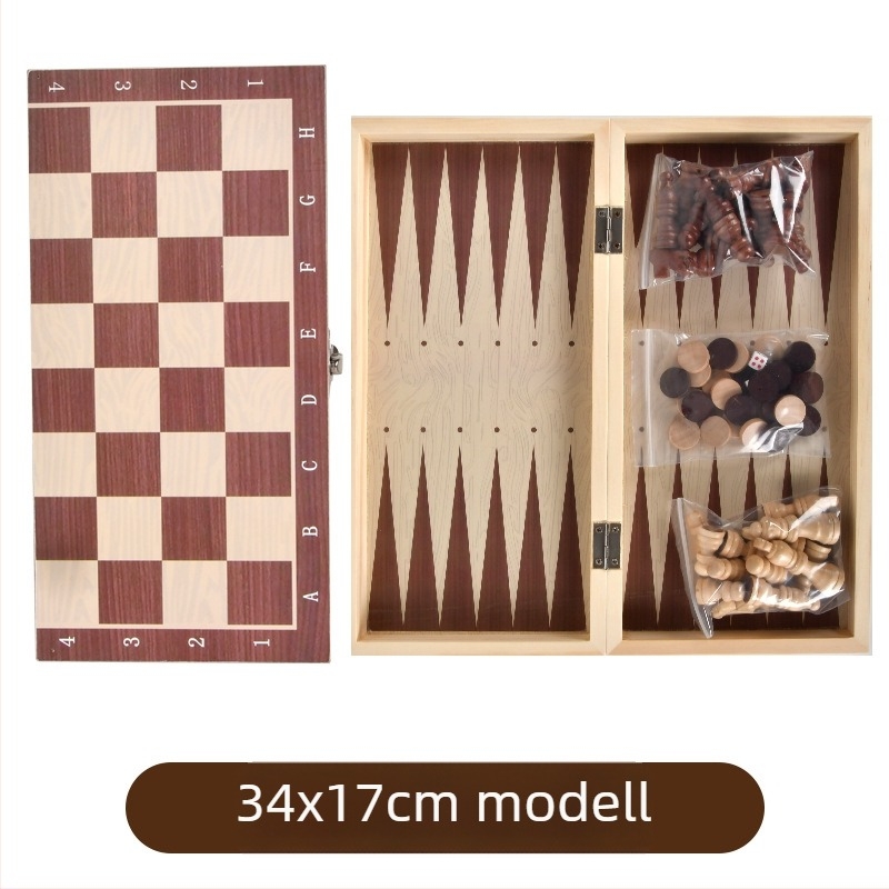 Fa három játék egyben: sakk, dáma és backgammon; összecsukható, hordozható, oktató jellegű