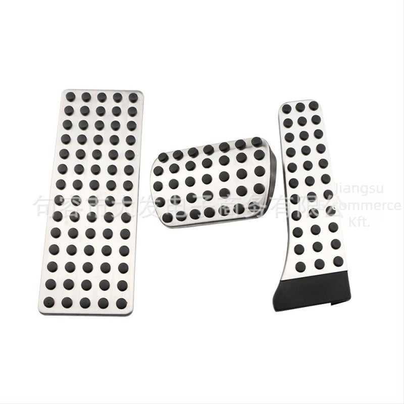 Mercedes-Benzhez készült rozsdamentes acél pedálzóna módosító készlet — kompatibilis a C-/E-osztállyal, GLK, GLC, S, SL, CLS modellekkel; automata váltó.