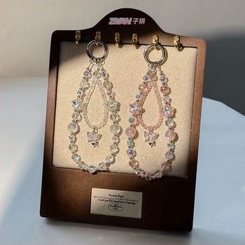 Könnyű luxus telefontartó lánc kristály pillangó gyöngyökkel; kézzel készített gyöngyök; kristály anyag; fényűző stílus; minta csillagok és hold