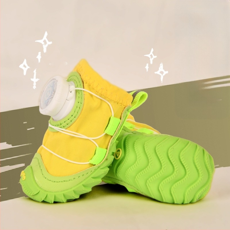 Kutyacipő — puha talpú, vízálló; Anyag: ponyvás anyag; Csúszásmentes talp; Kutyákhoz; Stílus: szabadidő