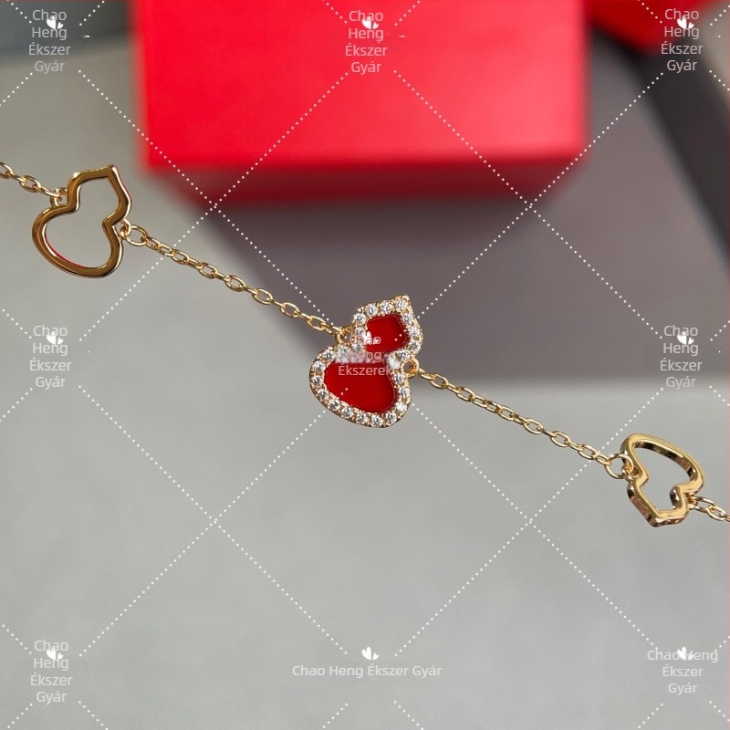 925 ezüst karkötő agát, chalcedon és gyöngyház gyöngyökkel, csepp formájú, női stílus