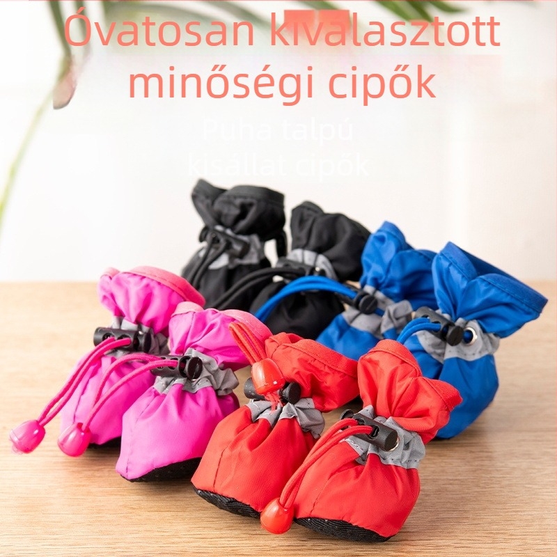 Kutyacipő puha talppal, poliészter anyag, csúszásmentes, lazább stílus, általános használat