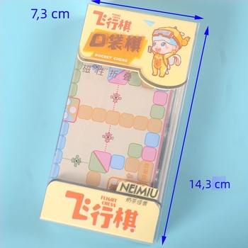 Mini mágneses kristály zseb sakk készlet összecsukható dizájnnal; műanyagból; dobozos csomagolás; 7–14 és 15–35 éveseknek; több játék egyben