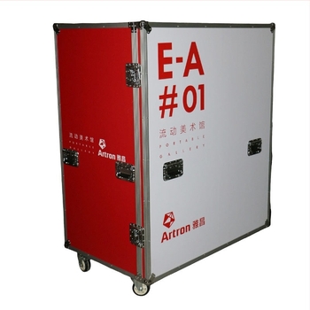 Repülőgépes szerszámtároló alumínium ötvözetes kerettel, belső EVA/Pearl Cotton bevonattal, teherbírás 5 kg