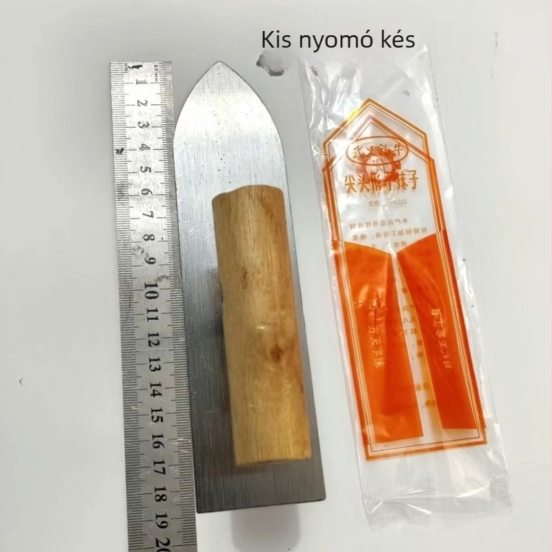 Mangán acélból készült kőműves szerszámkészlet: nyomó kés, cementkés, vakolókanál, fugázó kés, glettelő kés