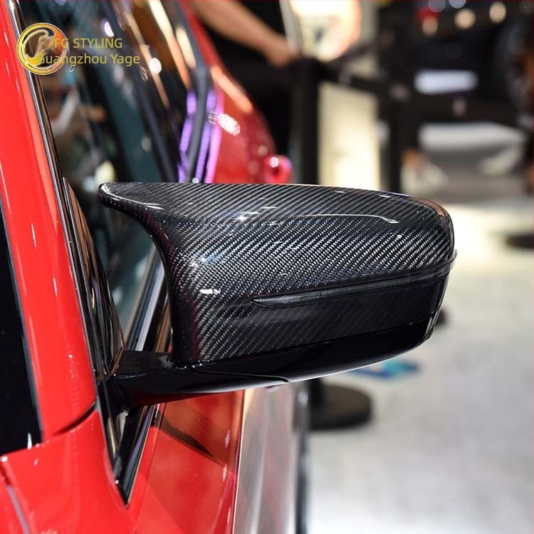BMW F90/F91/F92 M5/M8-hoz karbonból készült hátsó tükrök burkolat, retrofit szerelés, tükör anyaga: karbon, felület: dry carbon