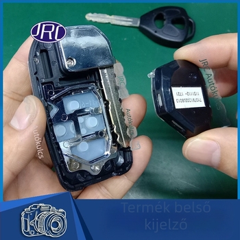 Összecsukható kulcsház Toyotahoz: Corolla, Camry, RAV4, Crown – modell ft002, Jingruichi márka, távirányító nélkül