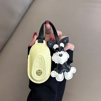 Mercedes-Benz kulcsfedél juhbőrből, exkluzív stílus, kód 0001