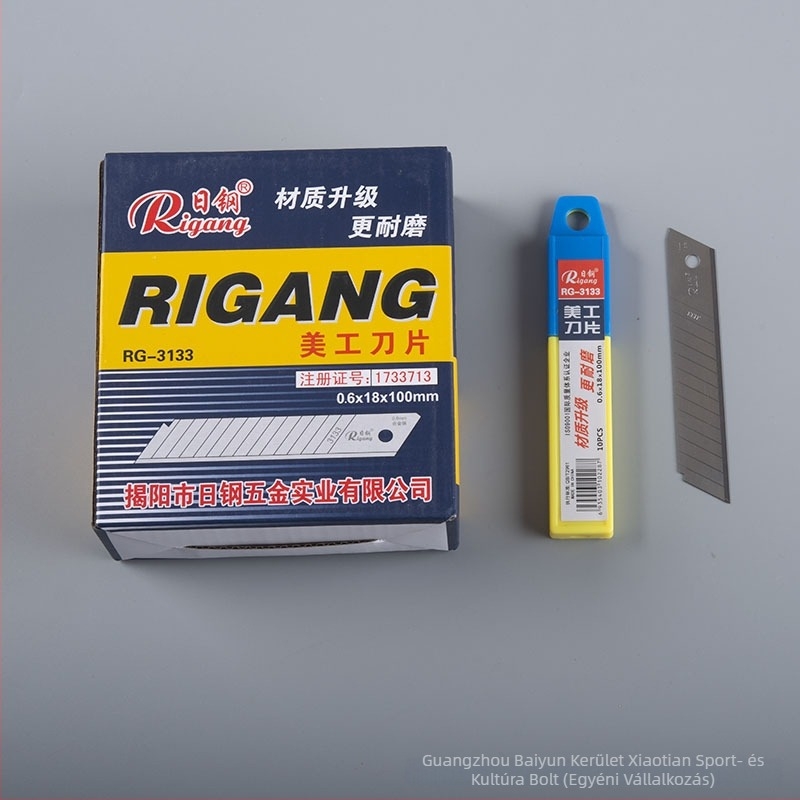 Vágó kés pengéje RG-3133, japán acél, fémpenge, penge vastagsága 0.7, tömeg 0.1 kg