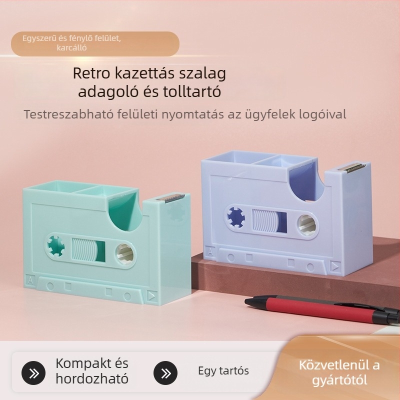 Retro kazetta alakú ragasztószalag-tartó és tolltartó, műanyag, Modell 01, Logónyomás elérhető, Szalag szélesség testreszabható