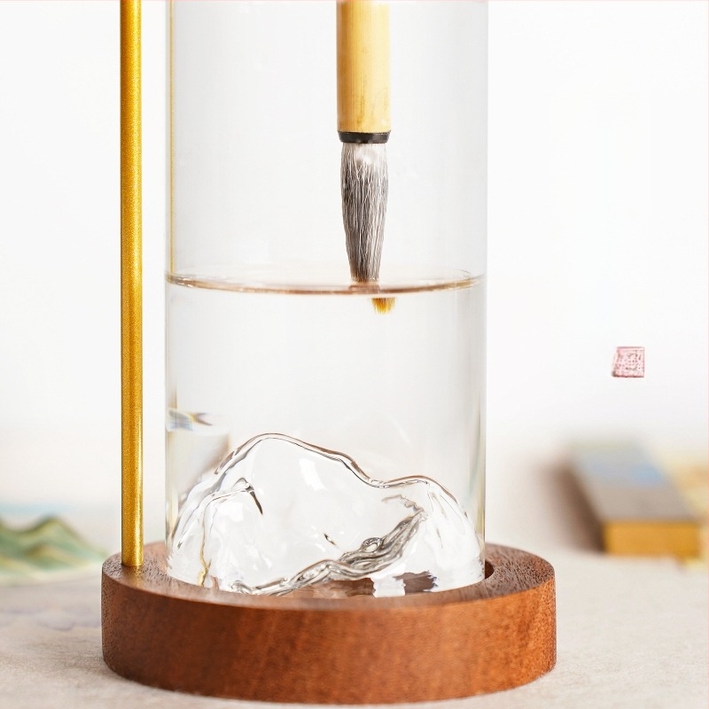 Kaligráfiai ecsettartó, fém + tömör fa, függő kivitel, kerek réz tolltartó akasztó