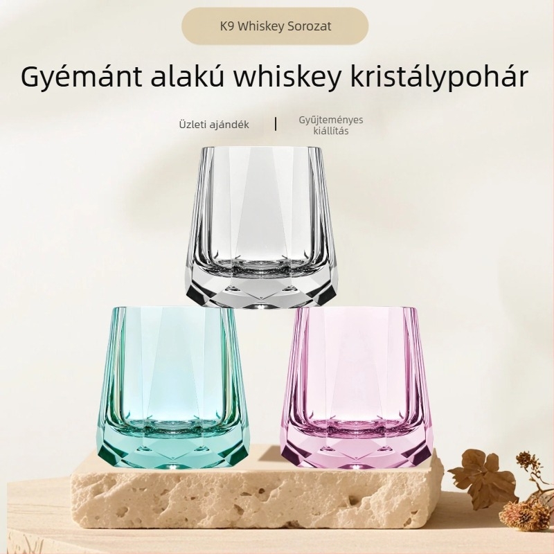 Whiskey pohár, modern minimalista stílus, K9 ólommentes kristály, 201-300 ml, kézzel készített diamantszerű vágás és sík alj