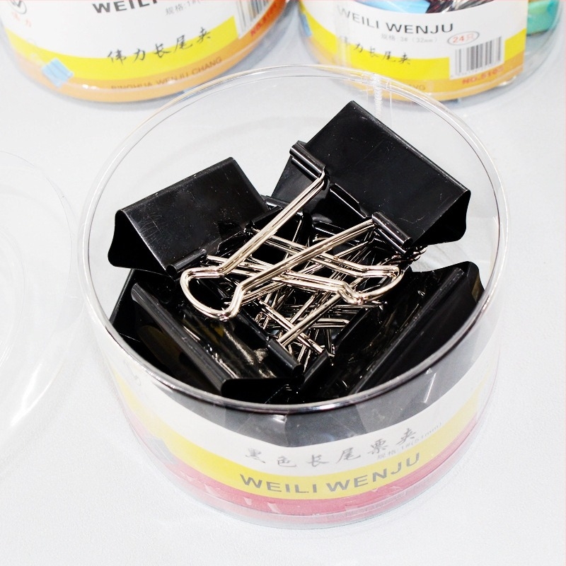 Weili fém hosszú farkú klipek – irodai kellékek, modellek 1–6, átlátszó kerek dobozban csomagolva