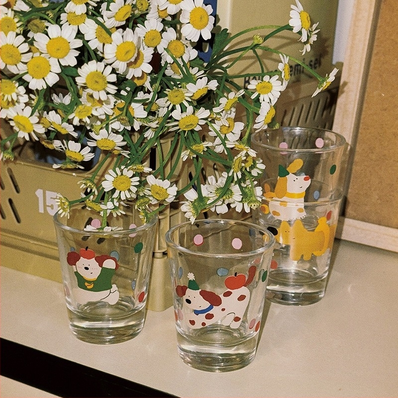 Soju pohár készlet, 4 darab, üveg anyag, kapacitás 1–100 ml, aranyos stílus, logó nyomtatás lehetősége