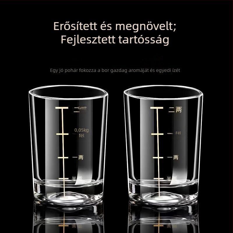 Szeszes italokhoz való pohár edzett üvegből, kapacitás 1000 ml vagy több, egyszerű stílus