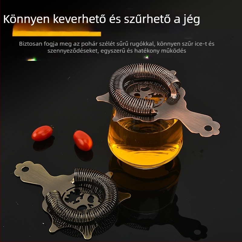 Koponya témájú koktél shaker (rozsdamentes acél; modern minimalist stílus; 2011-ben debütált; tömeg 90 g)