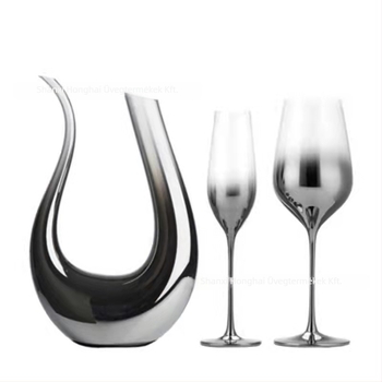 Vörösboros pohár, üveg, modern minimalist stílus, logónyomtatással testreszabható, súly 150 g