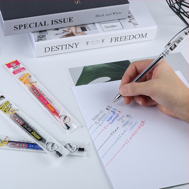 Töltőpatron, 205-ös modell, vonalvastagság 0,5 mm, Intimate márka
