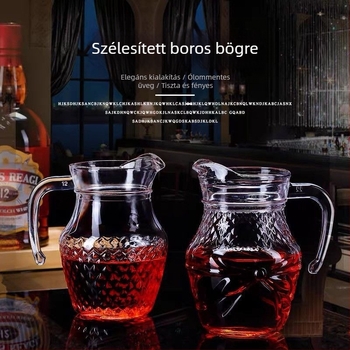 Bor decantáló vastított testtel, modern minimalist stílusban; kapacitás 1–100 ml; 2023-ban debütált; készlet.