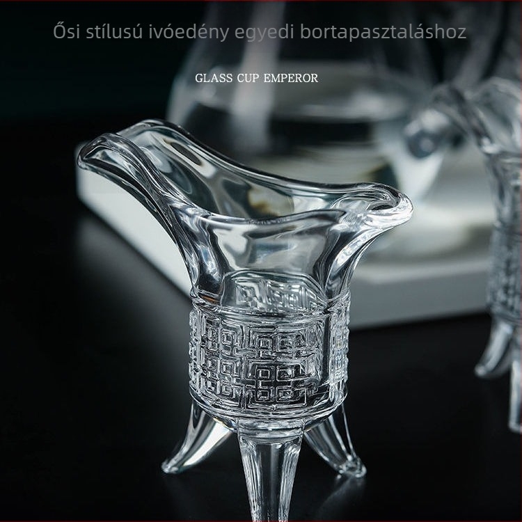 Ólommentes üvegboros pohár, antik retro stílus, háromlábú kialakítás, készlet 1 db, kapacitás 1–100 ml