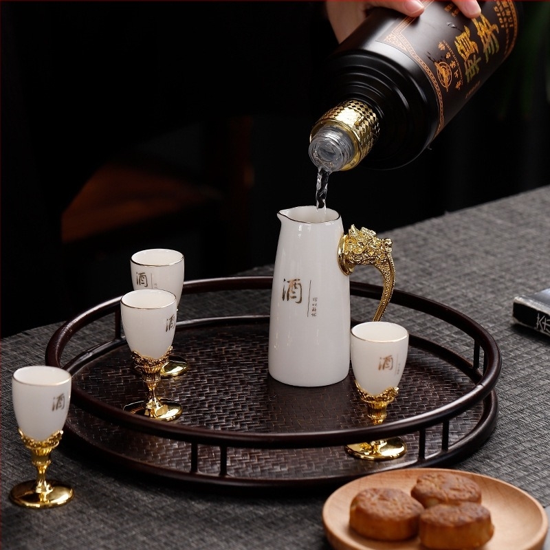 Porcelán boros készlet pohárral és szeparátorral | Modern minimalist design | Logónyomtatás elérhető | Csomagolás: 24 darab | 5 készlet