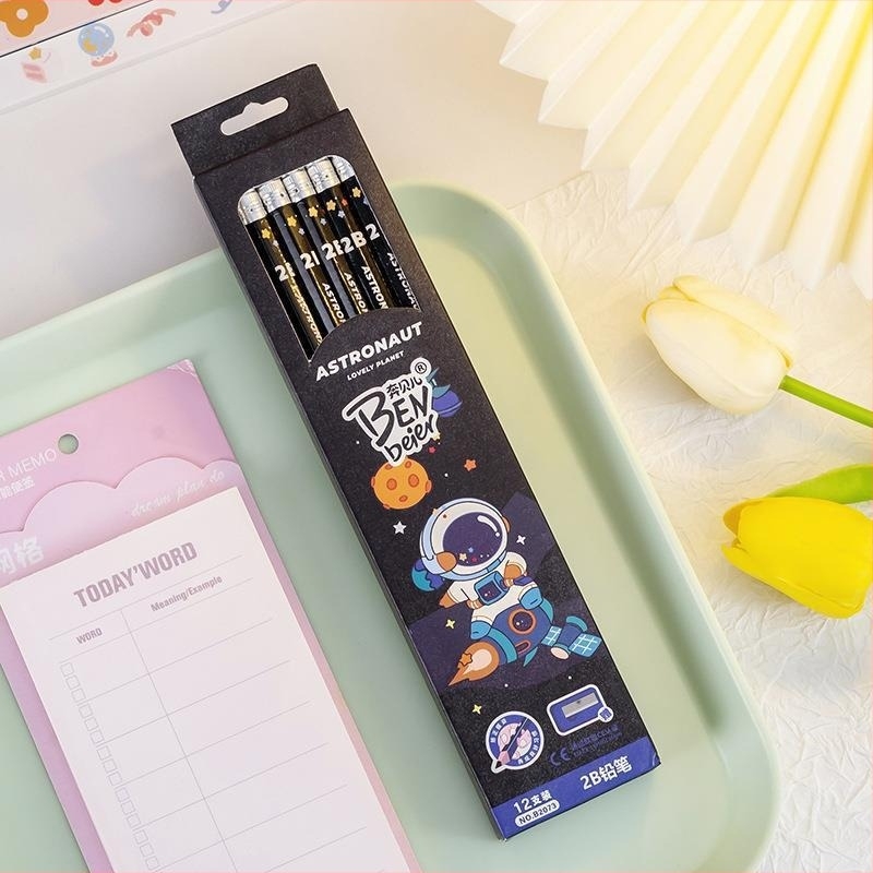 2B ceruza készlet általános iskolásoknak – fa tokozású, Color Light márka, típus: Egyéb