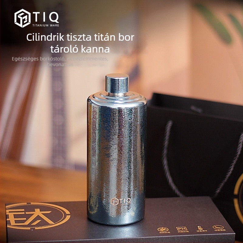Titánból készült borosüveg – nagy kapacitású, egyenes hengeres forma, zárt, hordozható kültéren és otthoni használatra
