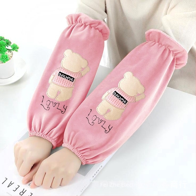 Uniszex karvédő ujjvégek fleece anyagból, meleg, virágos mintával, domborított textúra