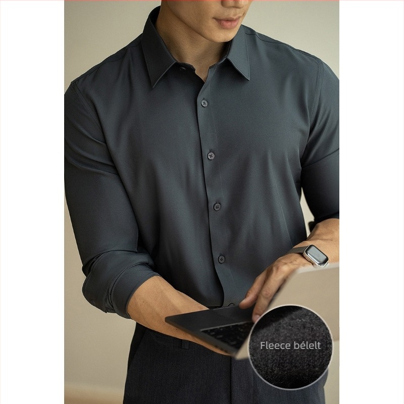 Férfi karcsú fazonú ing polieszter/spandek anyagból, vasalásmentes, hegyes gallér, hosszú ujjú