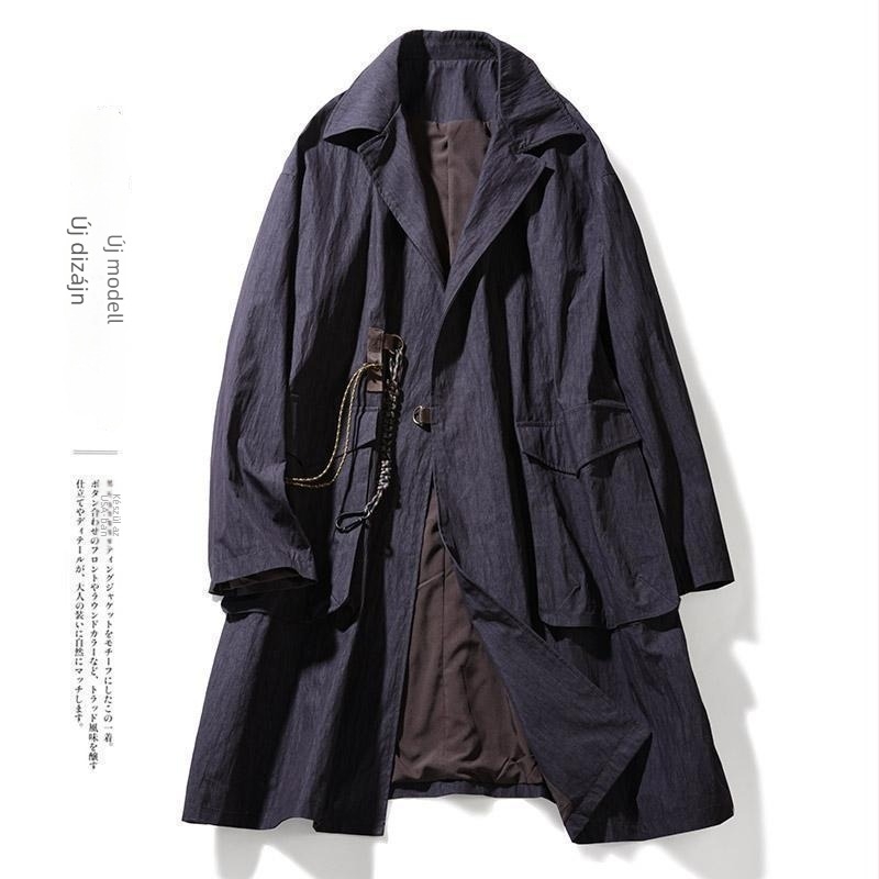 Férfi kabát workwear stílusban, gallér lapos, középhosszú, laza szabás