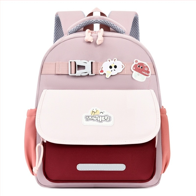 Első–második osztályos iskolatáska cartoon stílusban, ultra könnyű, gerincvédelem, lélegző vállpántok, nylon anyag