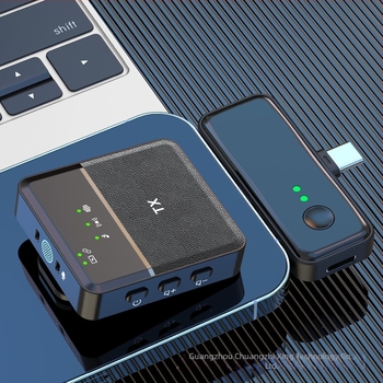 Lavalier mikrofon, omnidirekcionális, beépített akkumulátor 100–300 mAh, frekvenciasáv 20 Hz–20 kHz, SNR ≥70 dB