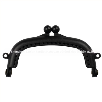 Csomagtartó kiegészítő, gyanta anyagú, tárolási funkció, téli szezon 2022