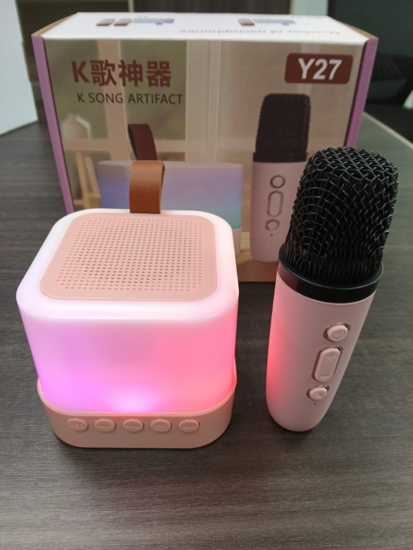 Y27 Kisméretű Bluetooth hangszóró mikrofonnal – Hordozható kültéri használatra
