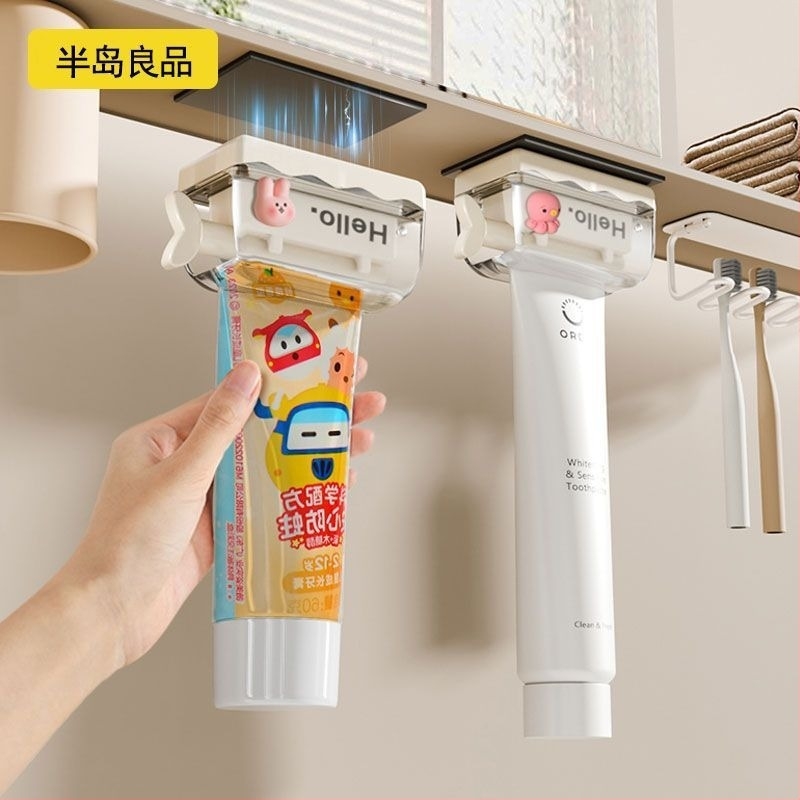 Tükrös szekrény fogkrémnyomóval, levehető arc- és törölközőtartó, elektromos fogkefetároló, alsó fogkefetartó, mágneses fürdőszobai doboz