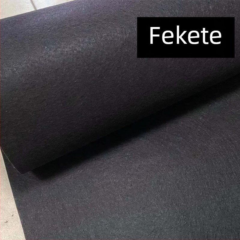 Öntapadós filcből készült falmatrica autó zajszigeteléséhez és óvodai dekorációhoz