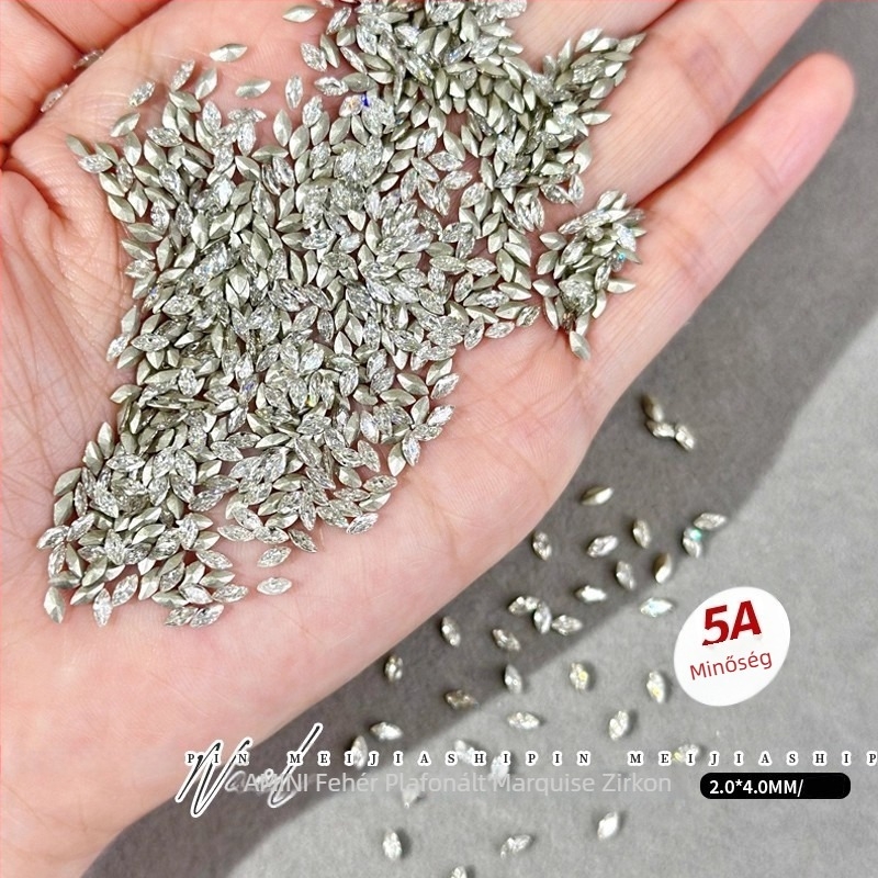 Cirkónos körömdíszítés: Marquise vágás, vízcsepp mintázat, mini színes cirkón kristályok